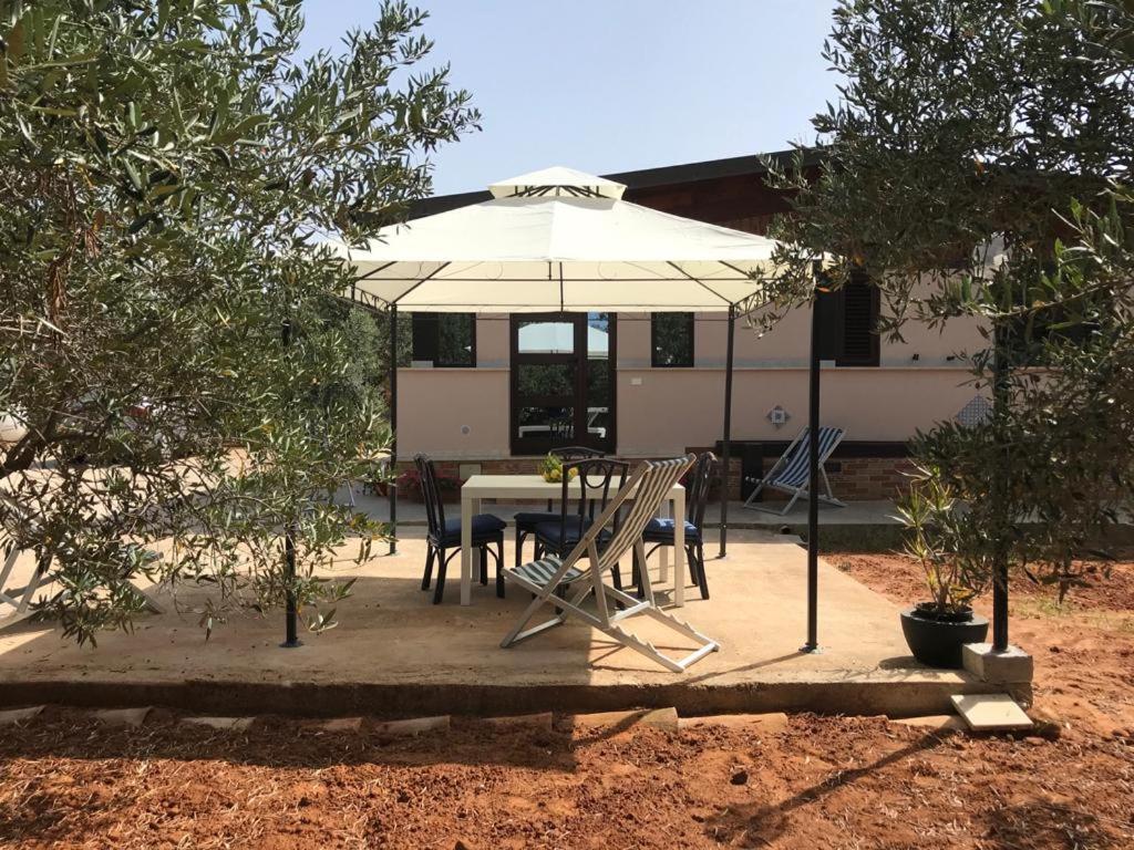 Il Moro - Casa Vacanze Теразини Екстериор снимка