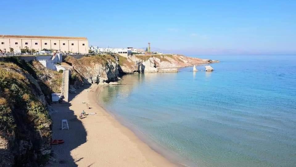 Il Moro - Casa Vacanze Теразини Екстериор снимка